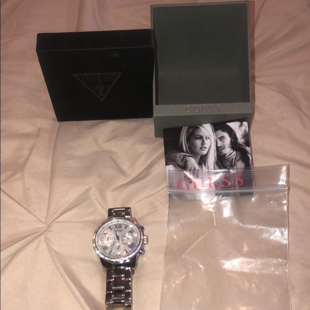 Guess Watch - Picture 2 of 2